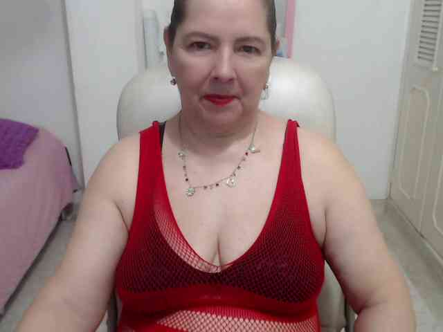 leonela-68 webcam