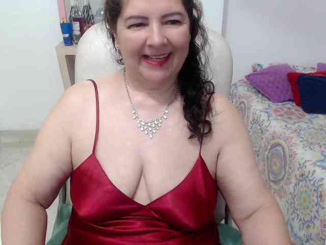 leonela-68 webcam