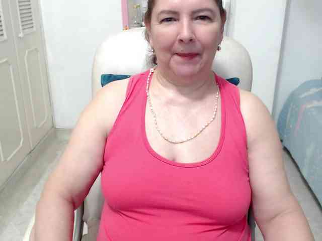 leonela-68 webcam