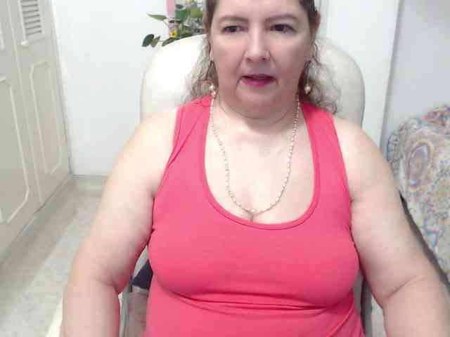 leonela-68 webcam
