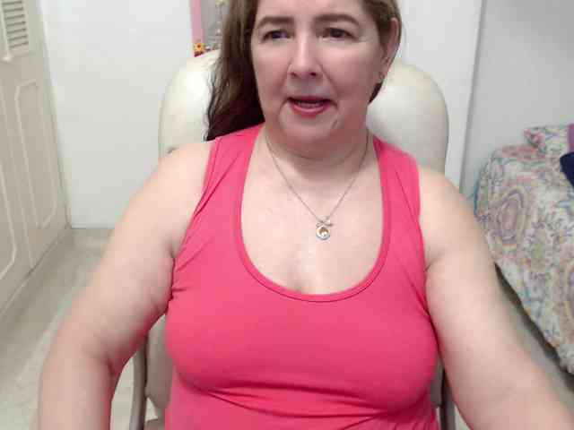 leonela-68 webcam