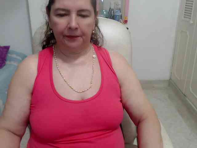 leonela-68 webcam