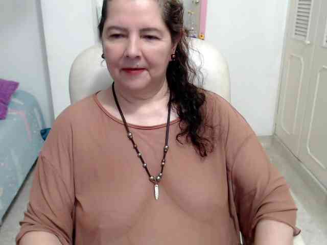 leonela-68 webcam