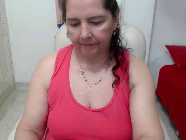 leonela-68 webcam