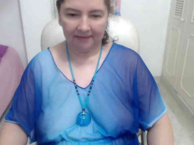 leonela-68 webcam