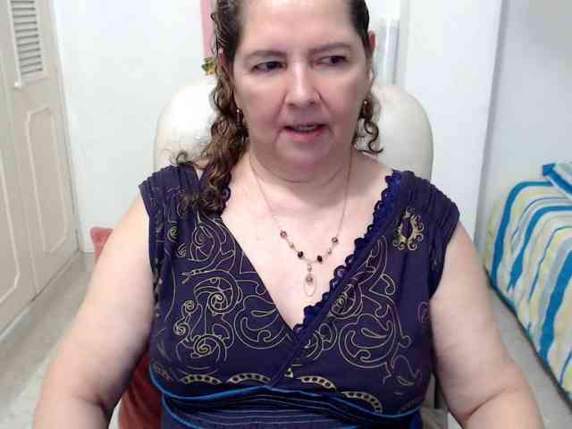 leonela-68 webcam
