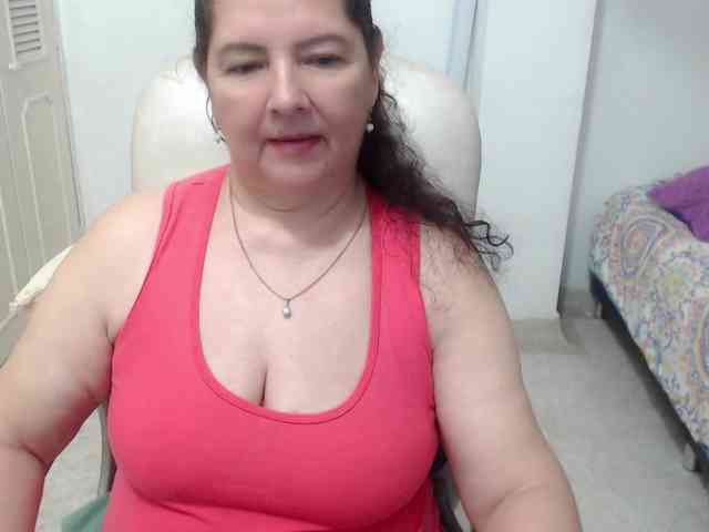 leonela-68
