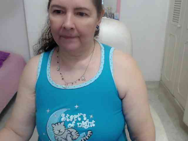 leonela-68