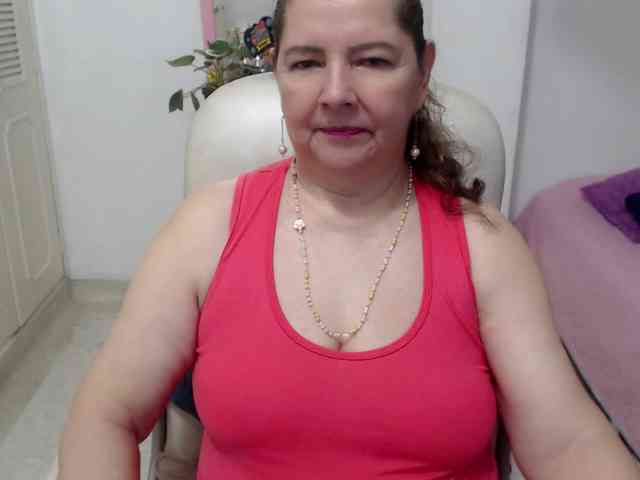 leonela-68 webcam