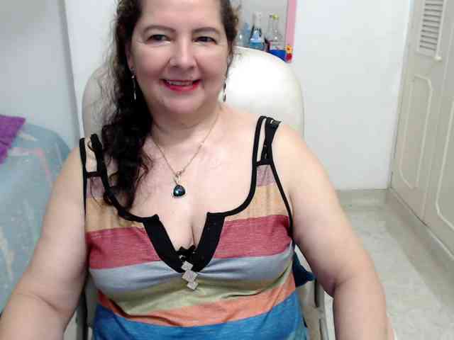 leonela-68 webcam