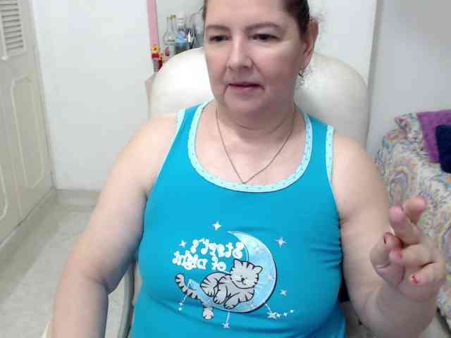 leonela-68 webcam
