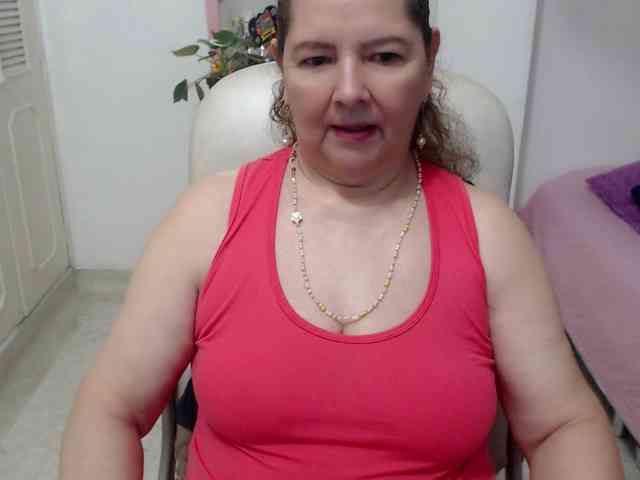 leonela-68 webcam