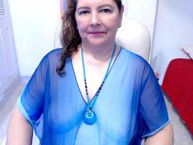 leonela-68 webcam