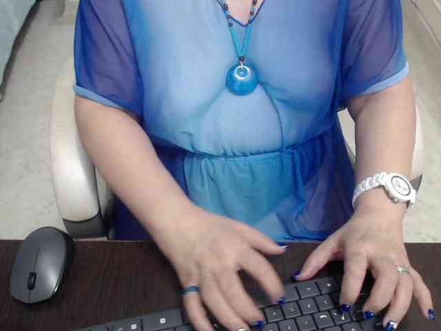 leonela-68 webcam