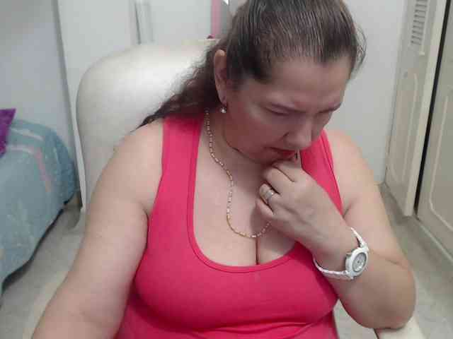 leonela-68 leonela-68
