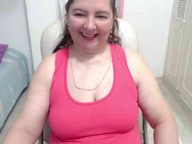 leonela-68 webcam