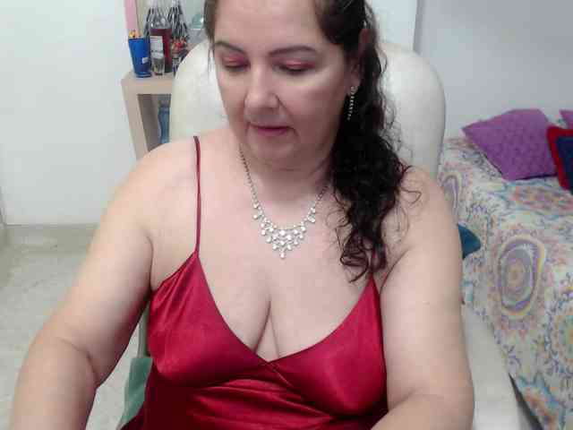 leonela-68 webcam