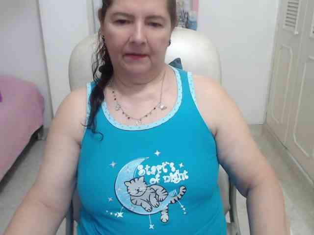 leonela-68 webcam