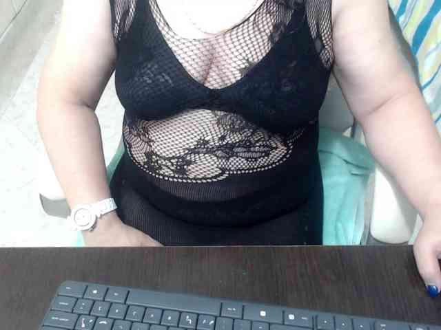 leonela-68 webcam