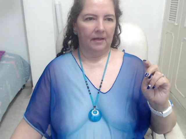 leonela-68 webcam