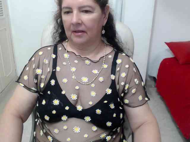 leonela-68 webcam