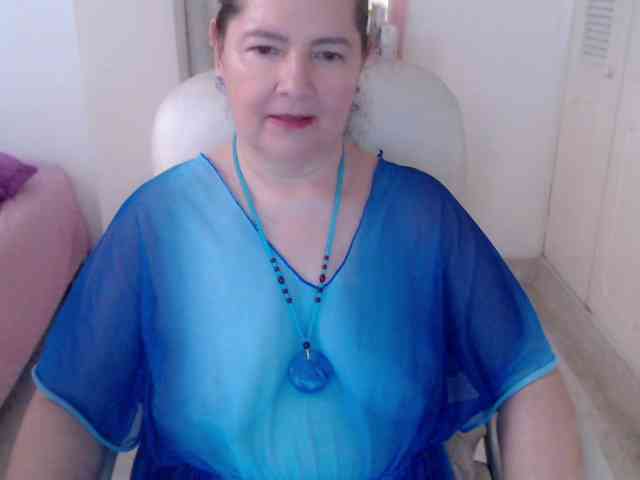 leonela-68 webcam