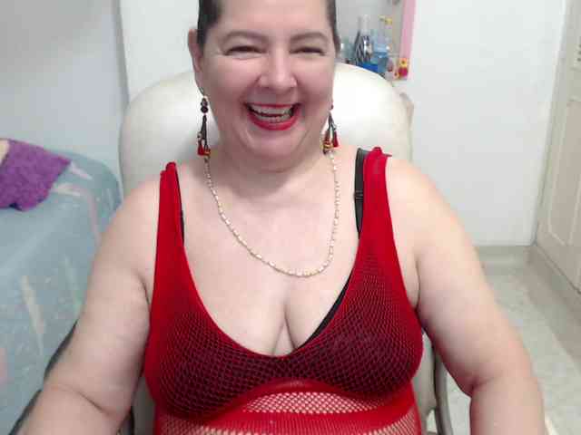 leonela-68 webcam