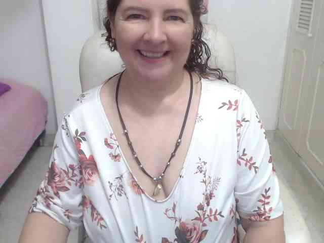 leonela-68