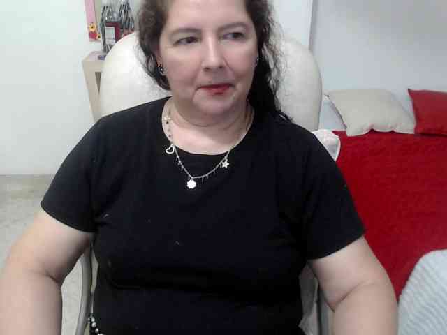 leonela-68 webcam