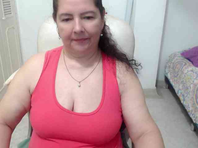 leonela-68