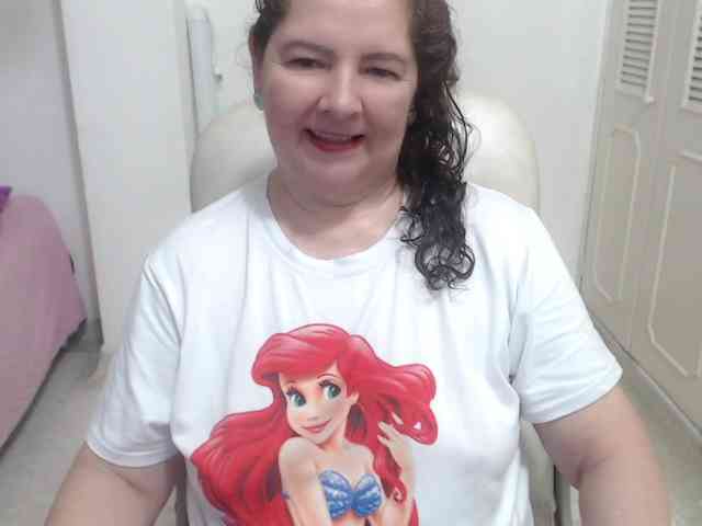 leonela-68 webcam