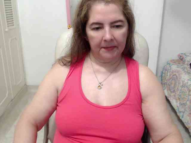 leonela-68 webcam