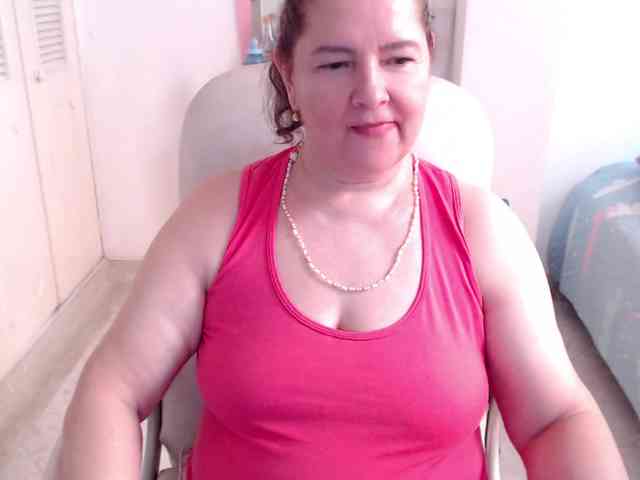 leonela-68 webcam