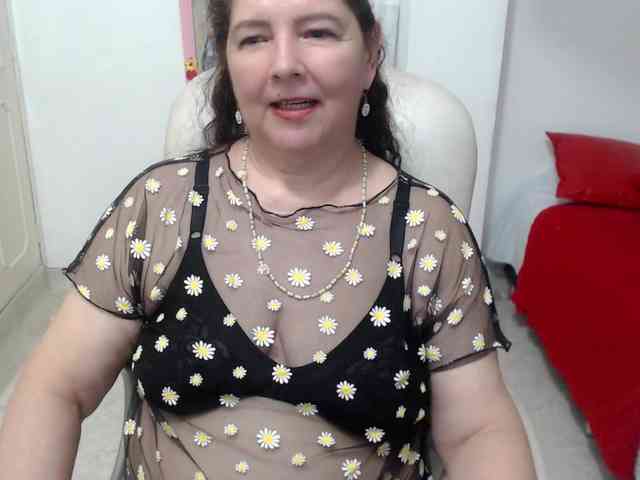 leonela-68