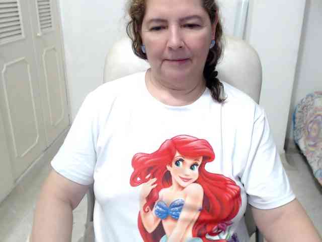 leonela-68 webcam