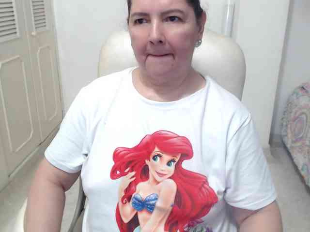 leonela-68 webcam