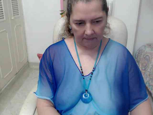 leonela-68 webcam