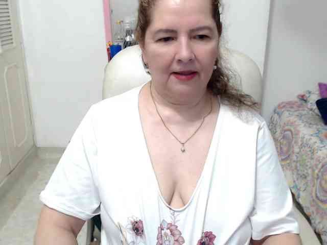 leonela-68 leonela-68