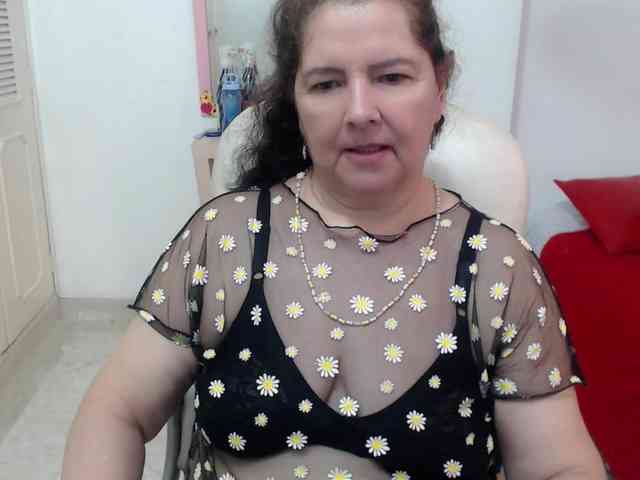leonela-68 webcam