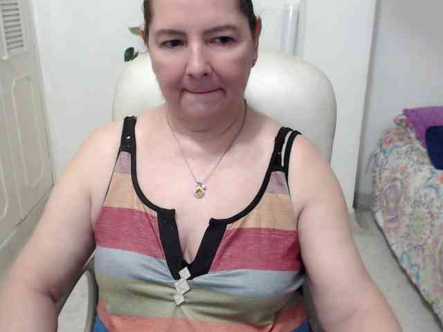 leonela-68 webcam