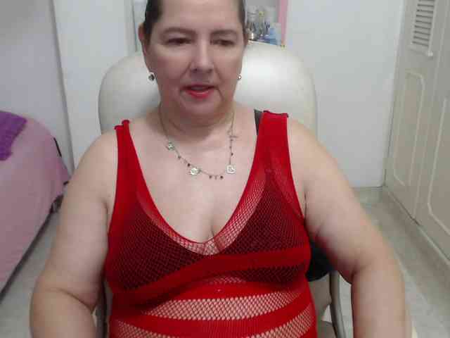leonela-68 webcam