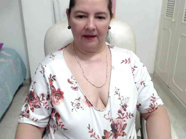 leonela-68 webcam