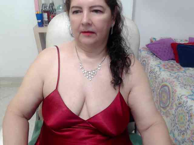 leonela-68 Live Webcam on BongaCams