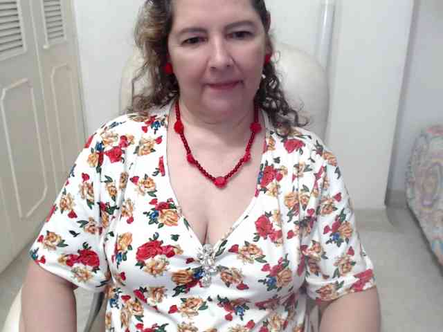 leonela-68 webcam