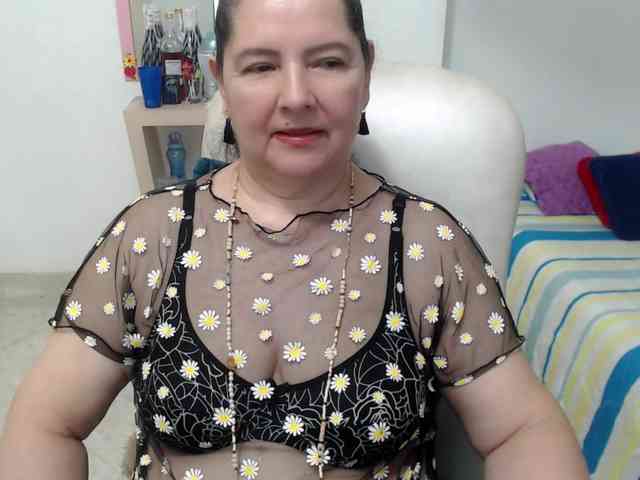 leonela-68 webcam