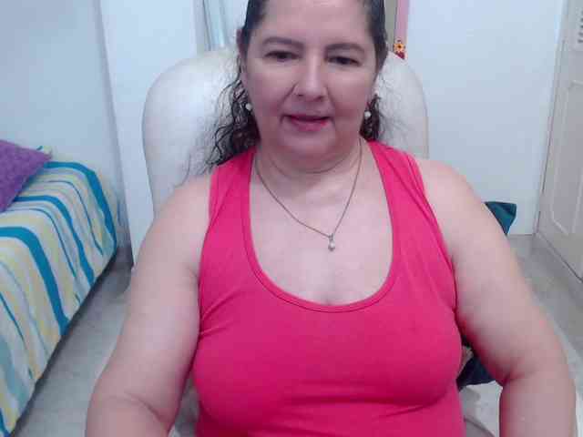leonela-68 webcam