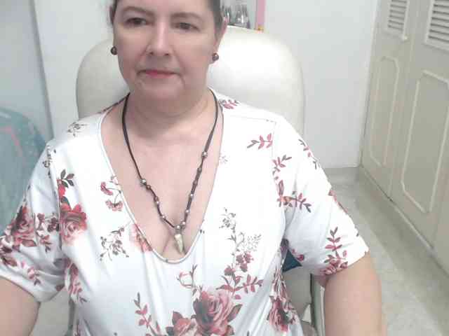 leonela-68 webcam