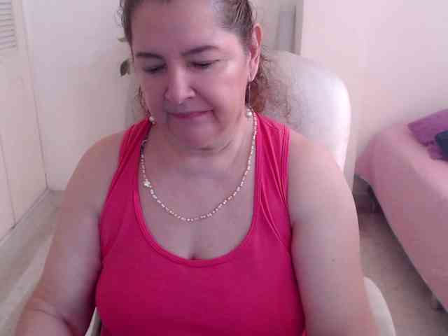 leonela-68 webcam