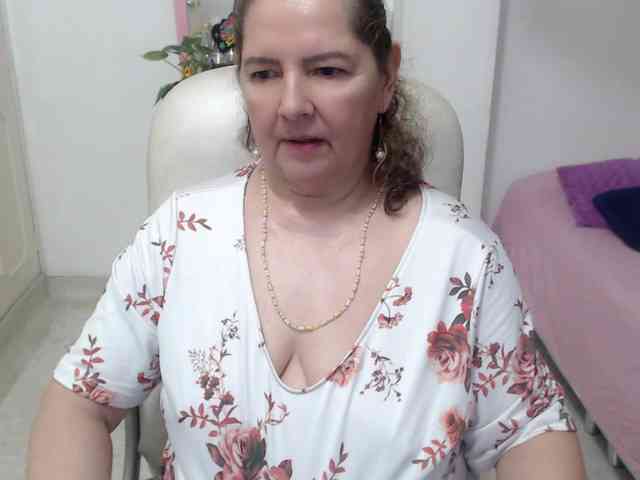 leonela-68 webcam