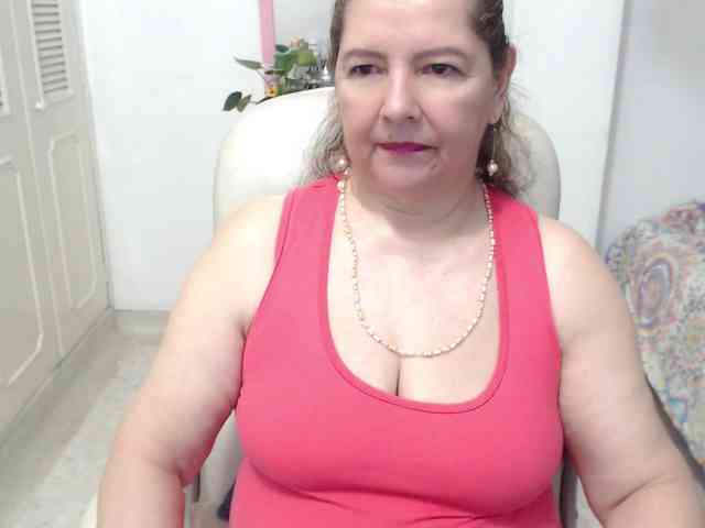 leonela-68 webcam
